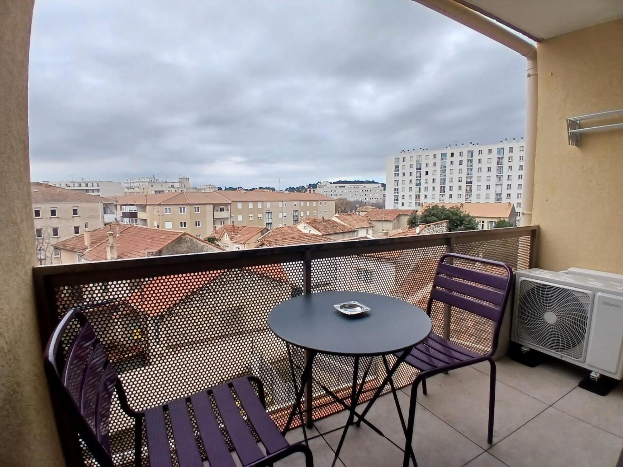 Studio Clim Parking Dhuoda Nîmes Eksteriør bilde